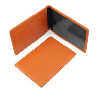 Horizontal card holder (4) in leather
